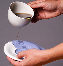 Clumsy: The Coaster That Safeguards Your Spill