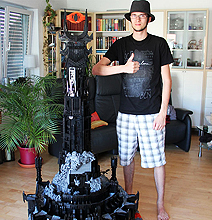 Epic Sauron Tower Recreated With 50,000 Lego Blocks Epic Sauron Tower Recreated With 50,000 Lego Blocks