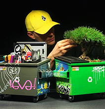 Steelplant: Punk Out Your Flowers With Desktop Graffiti Dumpsters
