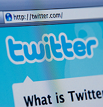Twitter Lazyweb: How Twitter Users Are Getting Lazy Twitter Lazyweb: How Twitter Users Are Getting Lazy