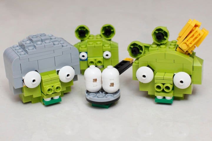 Green Pigs Lego Build Set