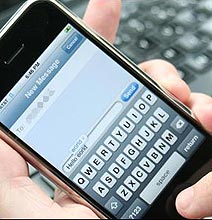 This Is Why Parents Shouldn’t Text [Humor]