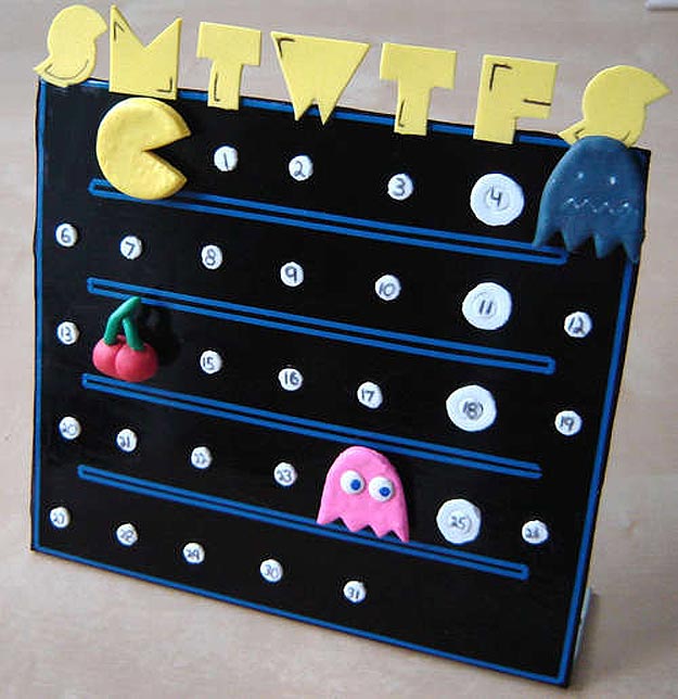 Instructables DIY Pacman Calendar