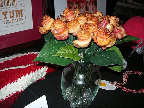 Beautiful Bacon Rose Bouquet 