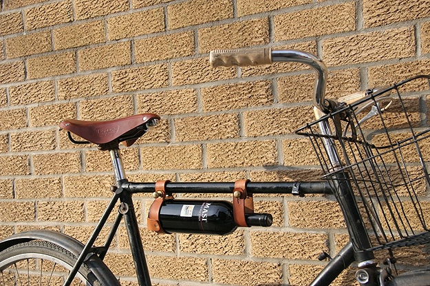 Bicycle Wine Holder For Geeks