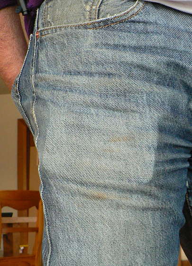 iPhone Jeans Pocket Solution 