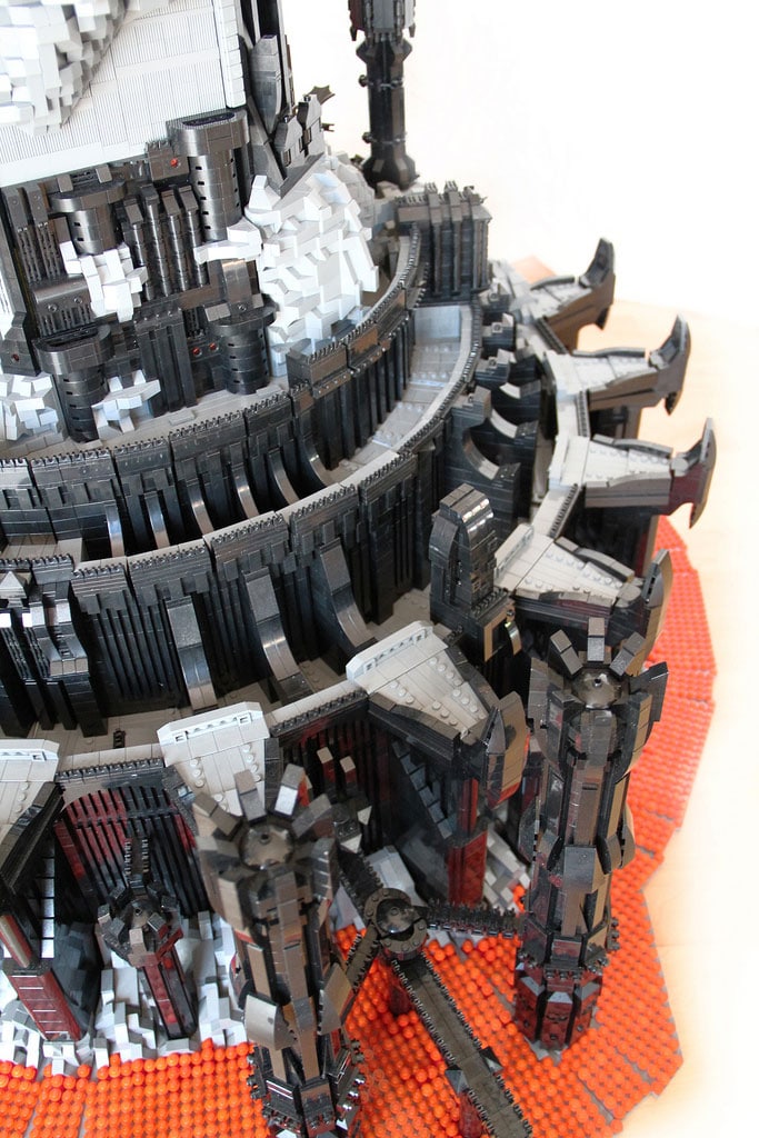 Epic Lego Barad-dur Tower Build
