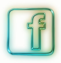 Women’s Facebook Photos: A Mix Of Psychology & Photography Women’s Facebook Photos: A Mix Of Psychology & Photography
