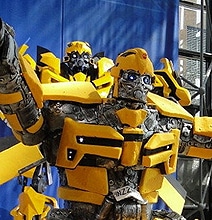 Transformers: The 2,000 Pound Bumblebee Vanilla Cake