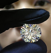 World’s Most Expensive Diamond Encrusted iPad