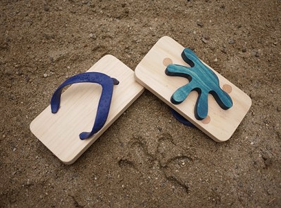 Footprint Shoes For The Beach