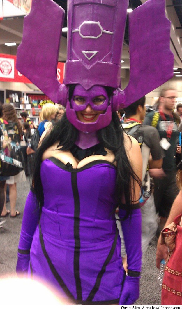 Purple Big Hat and Cosplay