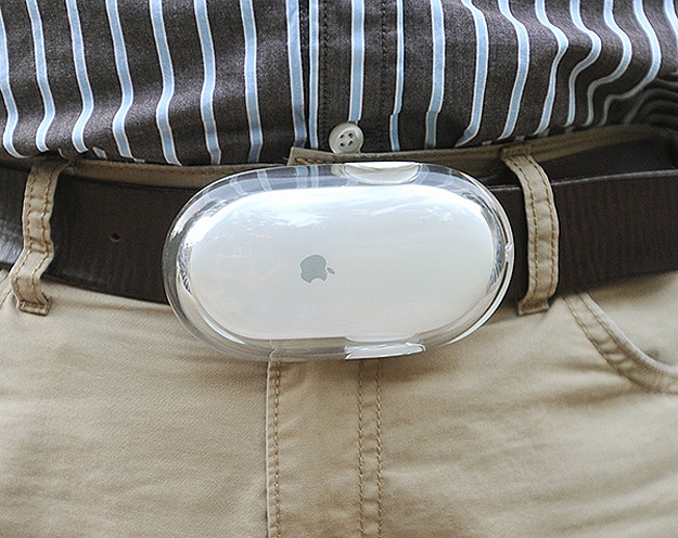 Apple Mouse Transfomed Into Buckle