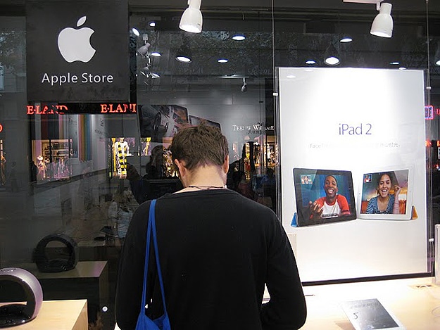 Counterfeit Apple Store Knock Offs