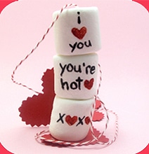 Phenomenal Paintings On Marshmallows [14 Pics]