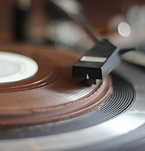 World’s First Chocolate Record That Plays Music World’s First Chocolate Record That Plays Music