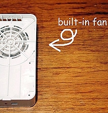 Geek-Cred: Fake iPhone Doubles As Personal Fan Geek-Cred: Fake iPhone Doubles As Personal Fan