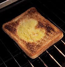 Geeky Breakfast Bliss: How To Make Pac-Man Toast