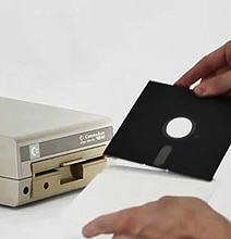 10 Old School Gadgets Our Kids Will Never Know [Videos]