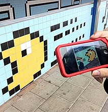 Retro 8-Bit Artwork In The Stockholm Subway System [18 Pics]