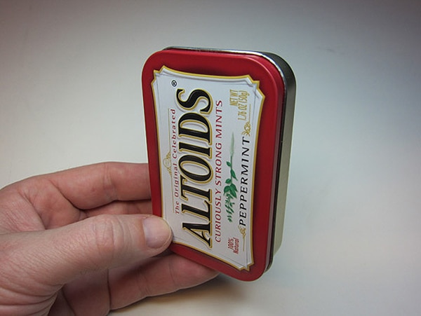Tiny Scenes Inside Tin Cans