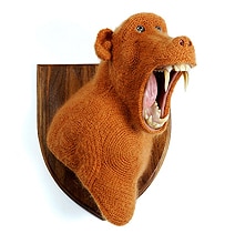 Mind-Boggling Crocheted Taxidermy Animals Mind-Boggling Crocheted Taxidermy Animals