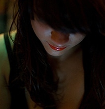 Social Lights: Intimate Moments With An iPhone [10 Pics]