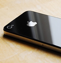Thermoelectric Power Felt: Charge Your Phone With Your Butt
