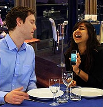 A Simple Pocket Guide: Dating Dos & Don’ts