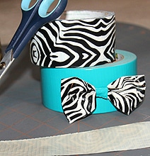 DIY Colorful Duct Tape Hair Bow DIY Colorful Duct Tape Hair Bow