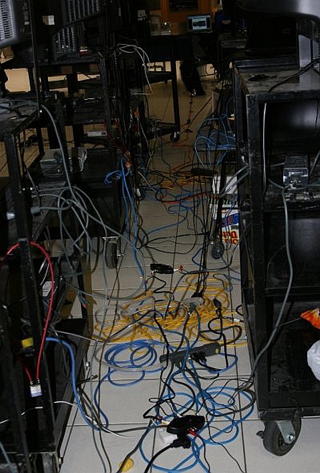 A huge cluster of wires