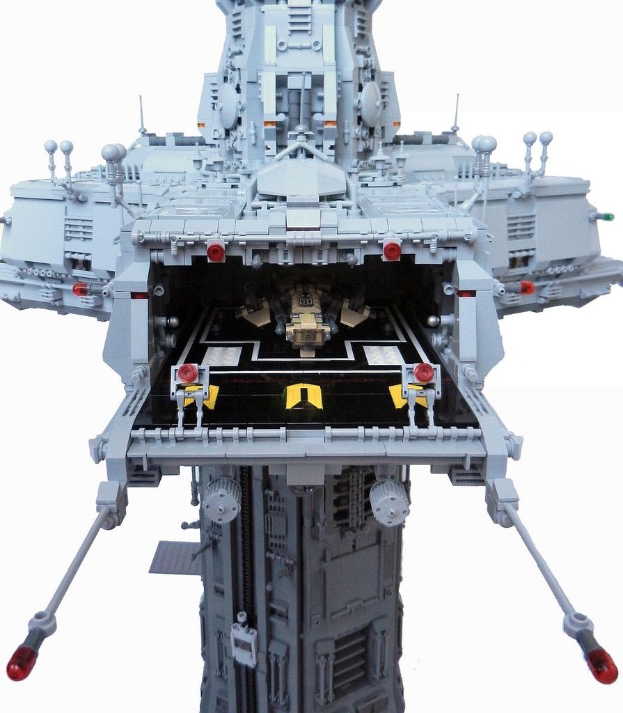 triport-spire-lego-build
