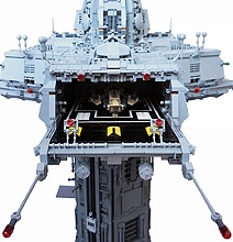 Triport Spire: Lego Tower That Looks Like A Prop For A Sci-Fi Movie Triport Spire: Lego Tower That Looks Like A Prop For A Sci-Fi Movie
