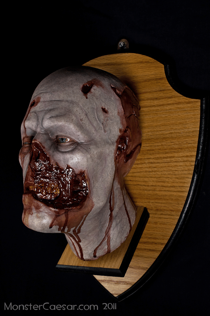 zombie-trophy-taxidermy-head