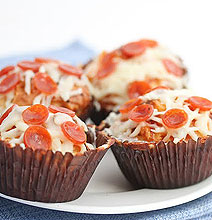 Cheesy Pepperoni Pizza Cupcakes Cheesy Pepperoni Pizza Cupcakes