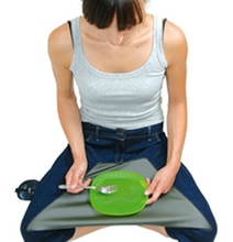Picnic Pants: For Fashionably Uncivilized Eating At Its Best
