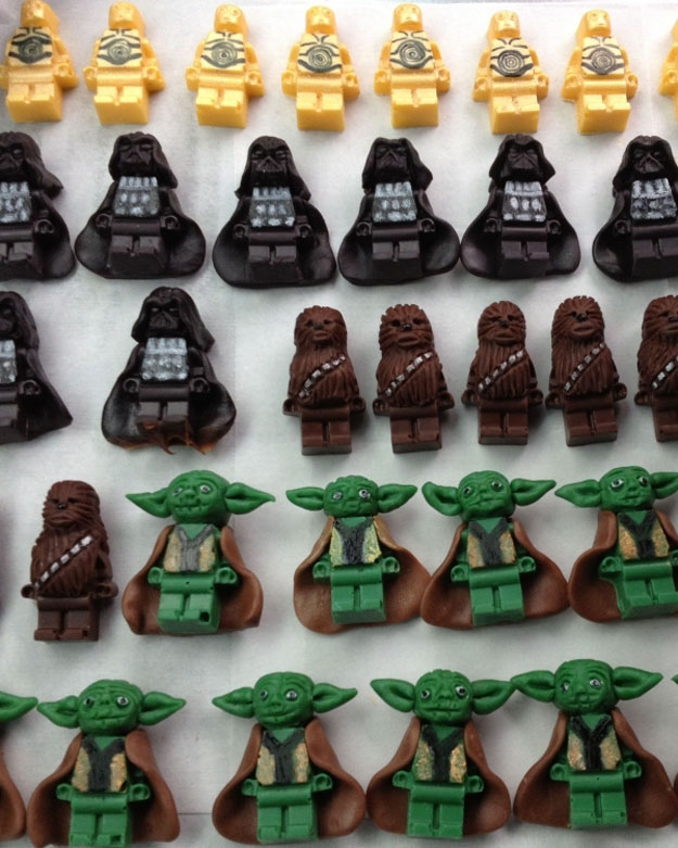 Star-Wars-Lego-Cupcakes
