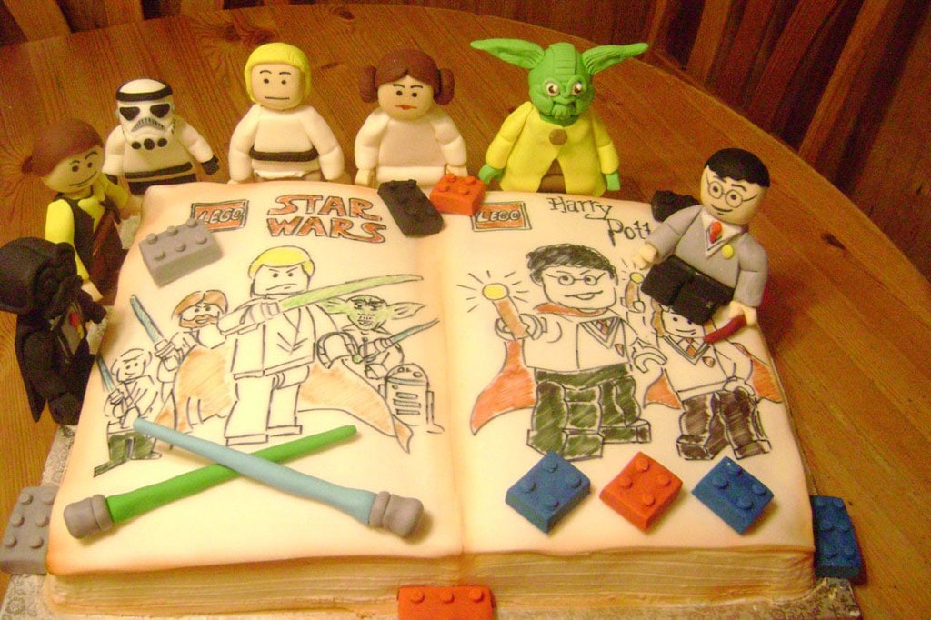 Star-Wars-Harry-Potter-Cake