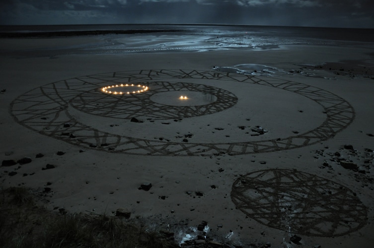 concentric beach drawing candles