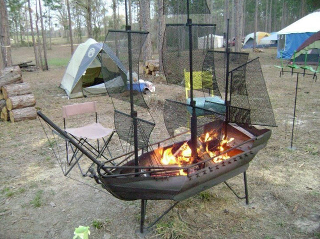 pirate-ship-fire-pit-grill