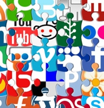 Which Social Media Buttons To Put On Your Blog [Infographic]