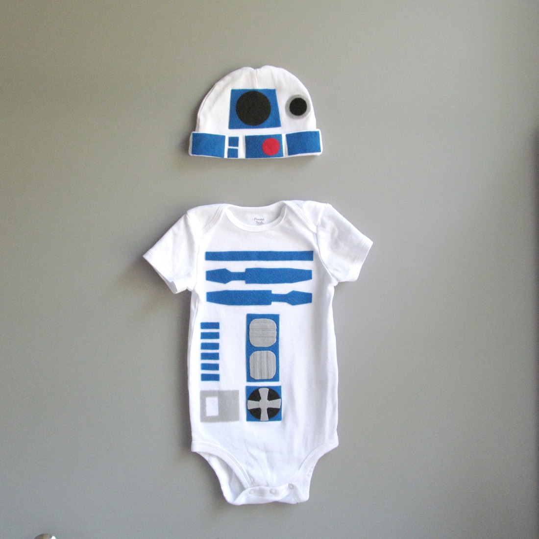 Baby-R2-D2-Costume