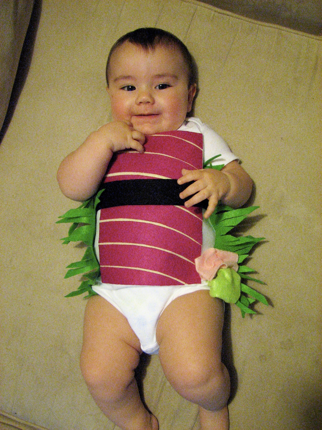 Baby-Sushi-Costume-Martha-Stewart