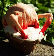 Half-Life Headcrab Creative Cupcake Will Mess With Your Head