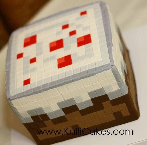Minecraft-Wedding-Cupcakes-Design