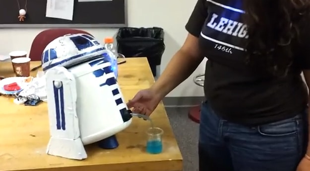 R2-D2-Droid-Drink