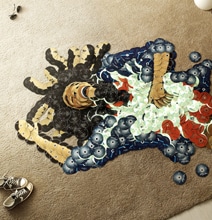 Creative Portraits Carefully Created By Using CDs