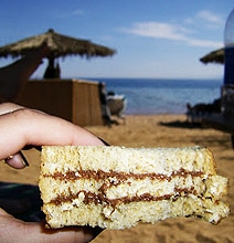 How To Make A Triple-Decker Nutella Sandwich [Infographic]