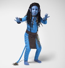 Creative Advertising: Cute Kids Become Adult Movie Characters