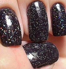 World’s Most Expensive Nail Polish: One Bottle Is $250,000 World’s Most Expensive Nail Polish: One Bottle Is $250,000